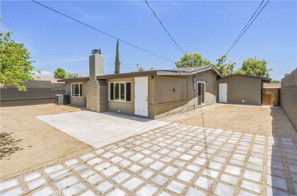 38859 Mesquite Road Palmdale, CA 93551 - Photo 30 of 36 a house view with a backyard space