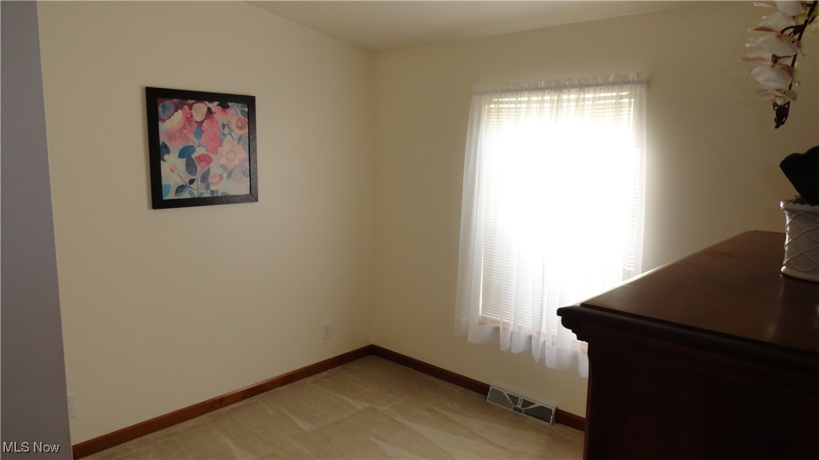 119 Allison Road Chester, WV 26034 - Photo 22 of 44
