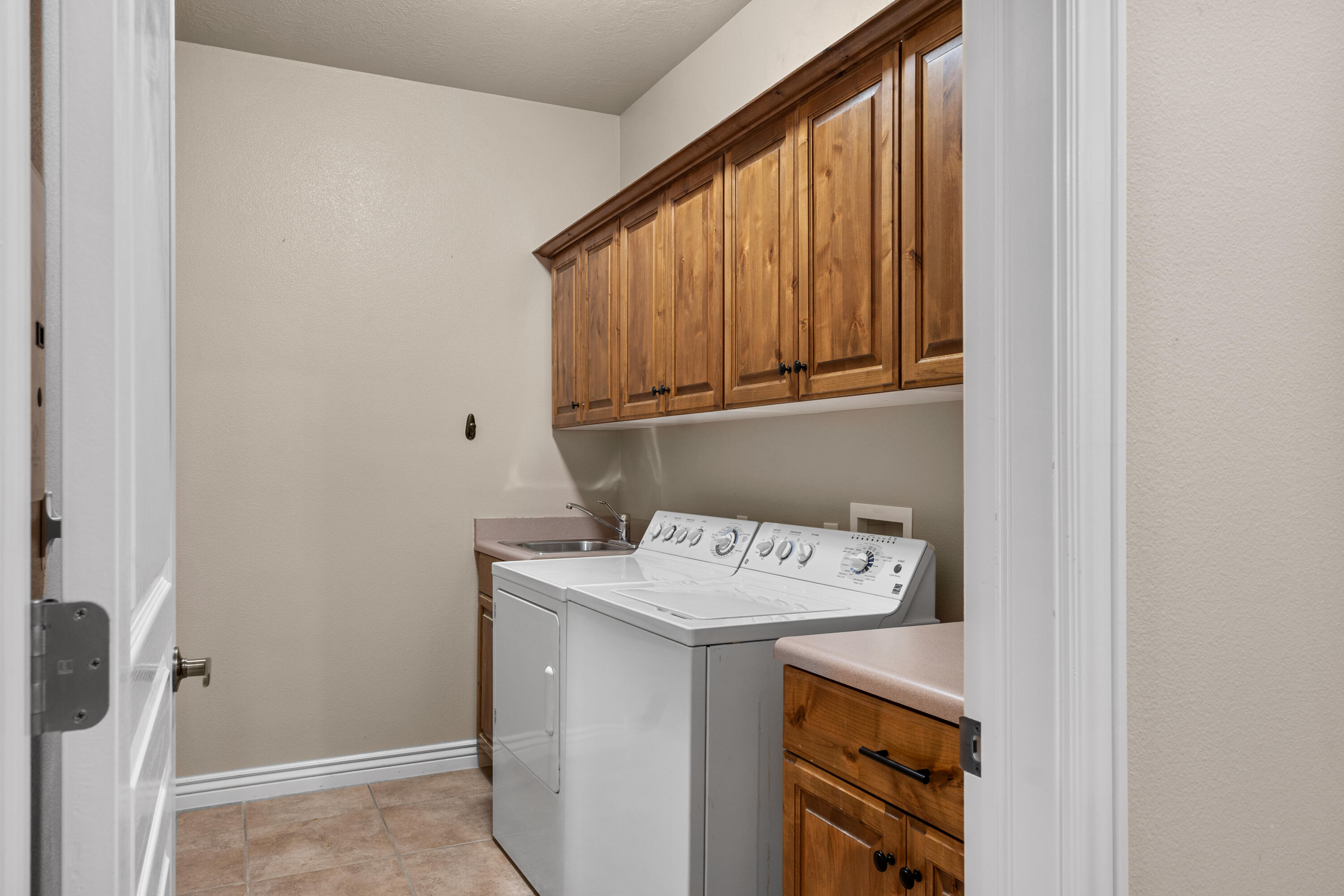 627 North Red Butte Drive Washington, UT 84780 - Photo 21 of 31 DSC_1301