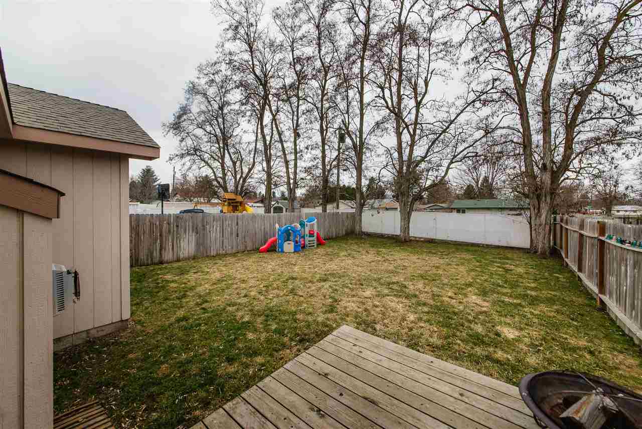 804 South Rees Lane Spokane Valley, WA 99037 - Photo 19 of 20