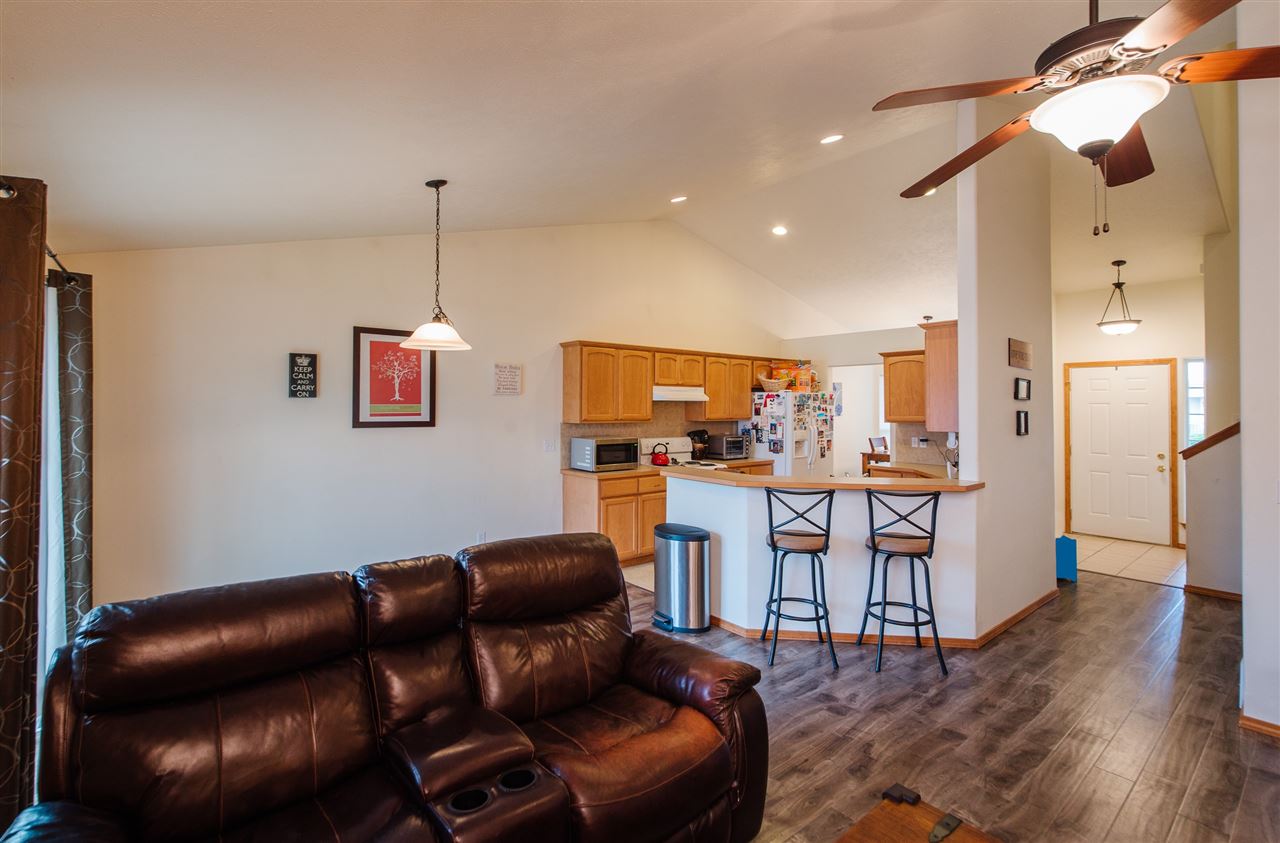 804 South Rees Lane Spokane Valley, WA 99037 - Photo 5 of 20