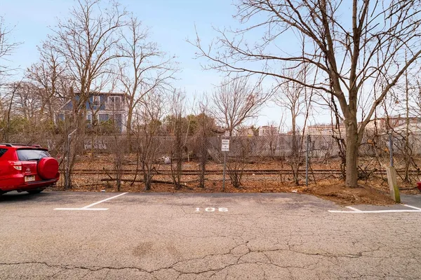 $1,050,000 | 71 Fulkerson Street, Unit 102, Cambridge, MA 02141