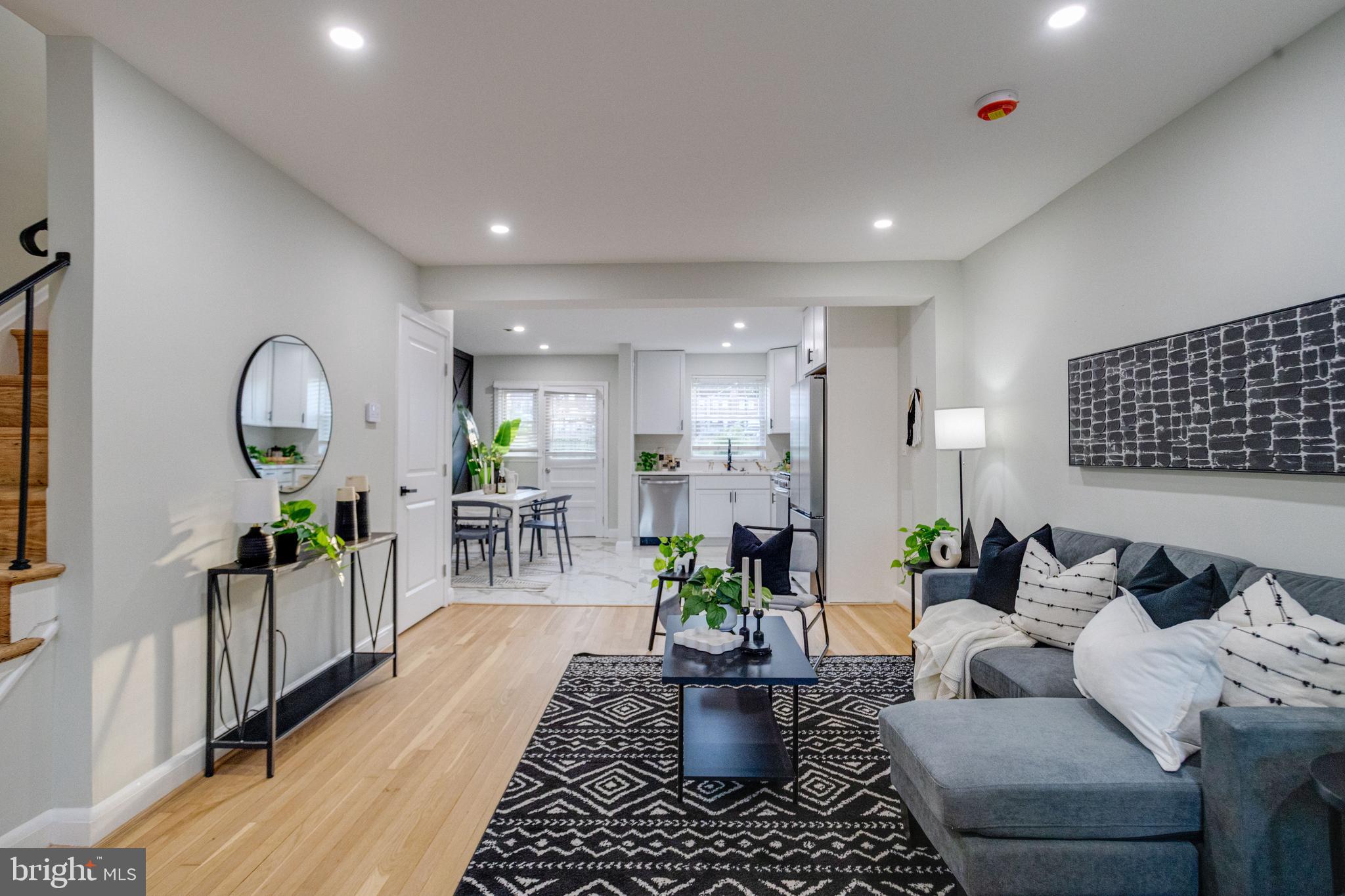 4806 Greencrest Road Baltimore, MD 21206 - Photo 1 of 57