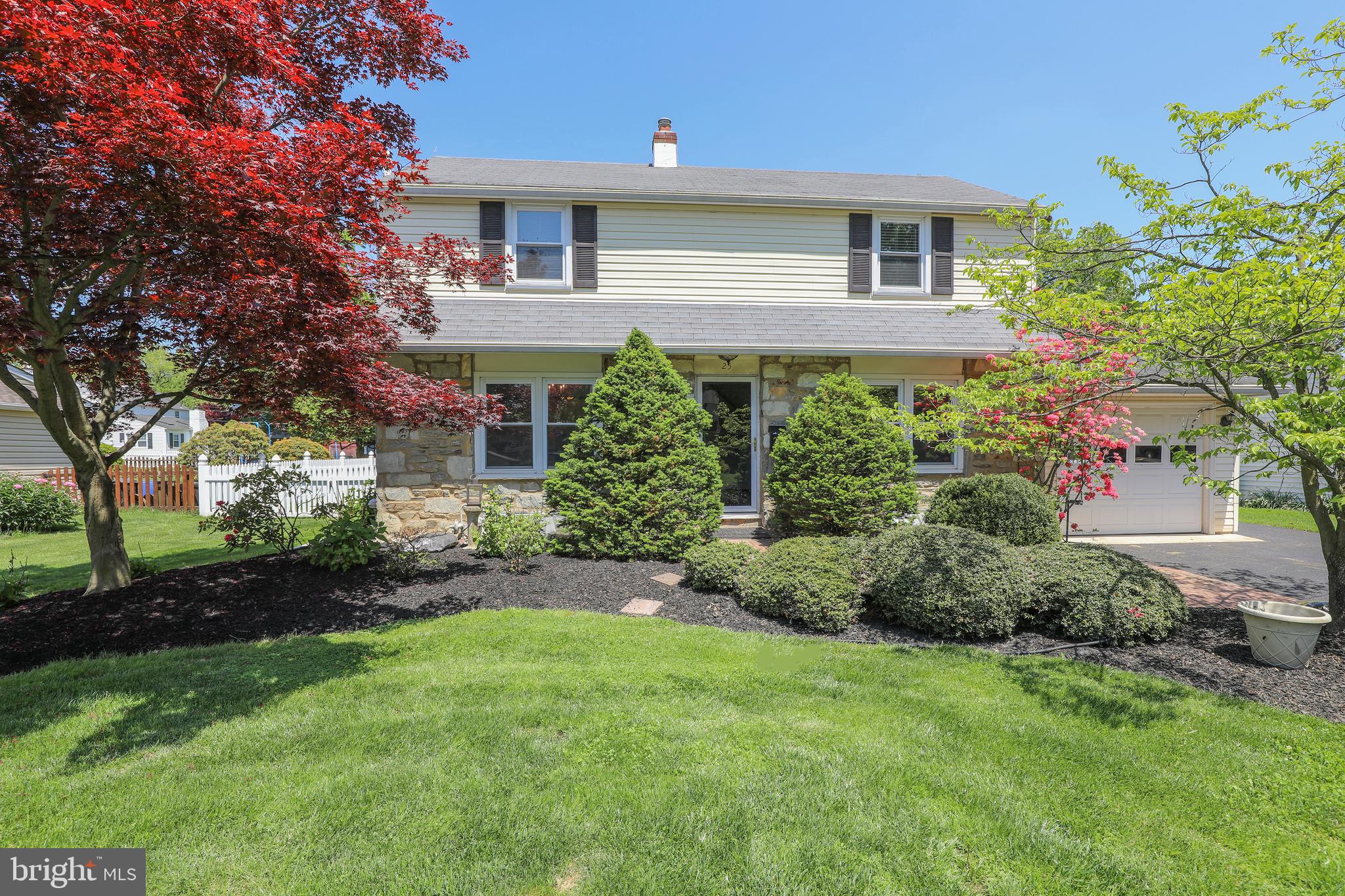 25 Belair Road Warminster, PA 18974 - Photo 1 of 23 Front of Home