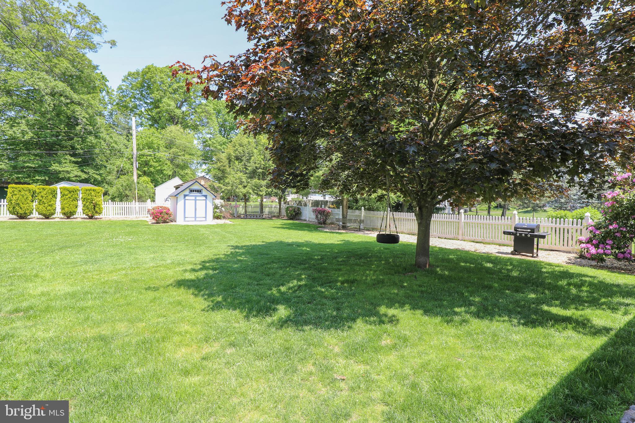 25 Belair Road Warminster, PA 18974 - Photo 22 of 23 Landscaped Back Yard