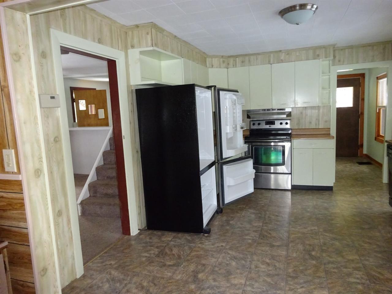 171 George Street Keene, NH 03431 - Photo 3 of 19