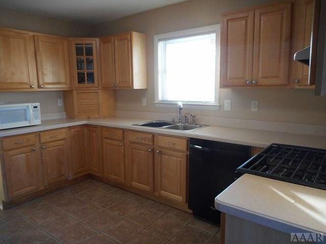 114 Sanderlin Road Currituck, NC 27929 - Photo 7 of 35 Gallery Image 7