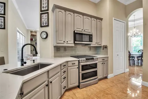 $635,000 | 5988 Viola Road, Venice, FL 34293