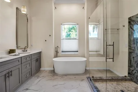 $635,000 | 5988 Viola Road, Venice, FL 34293