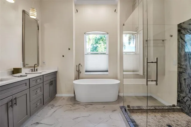 $635,000 | 5988 Viola Road, Venice, FL 34293