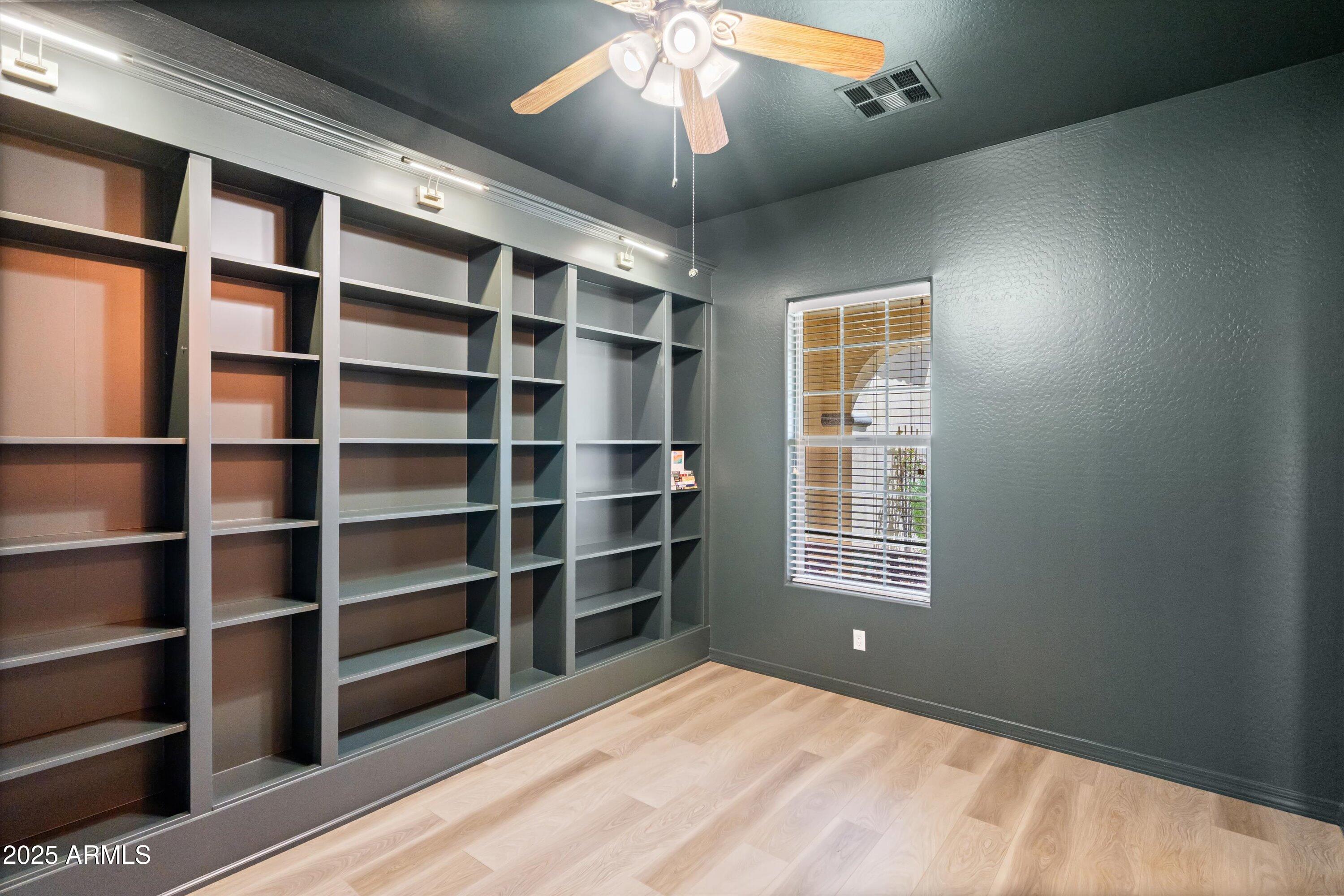 20486 West Ridge Road Buckeye, AZ 85396 - Photo 10 of 100 Study_Office