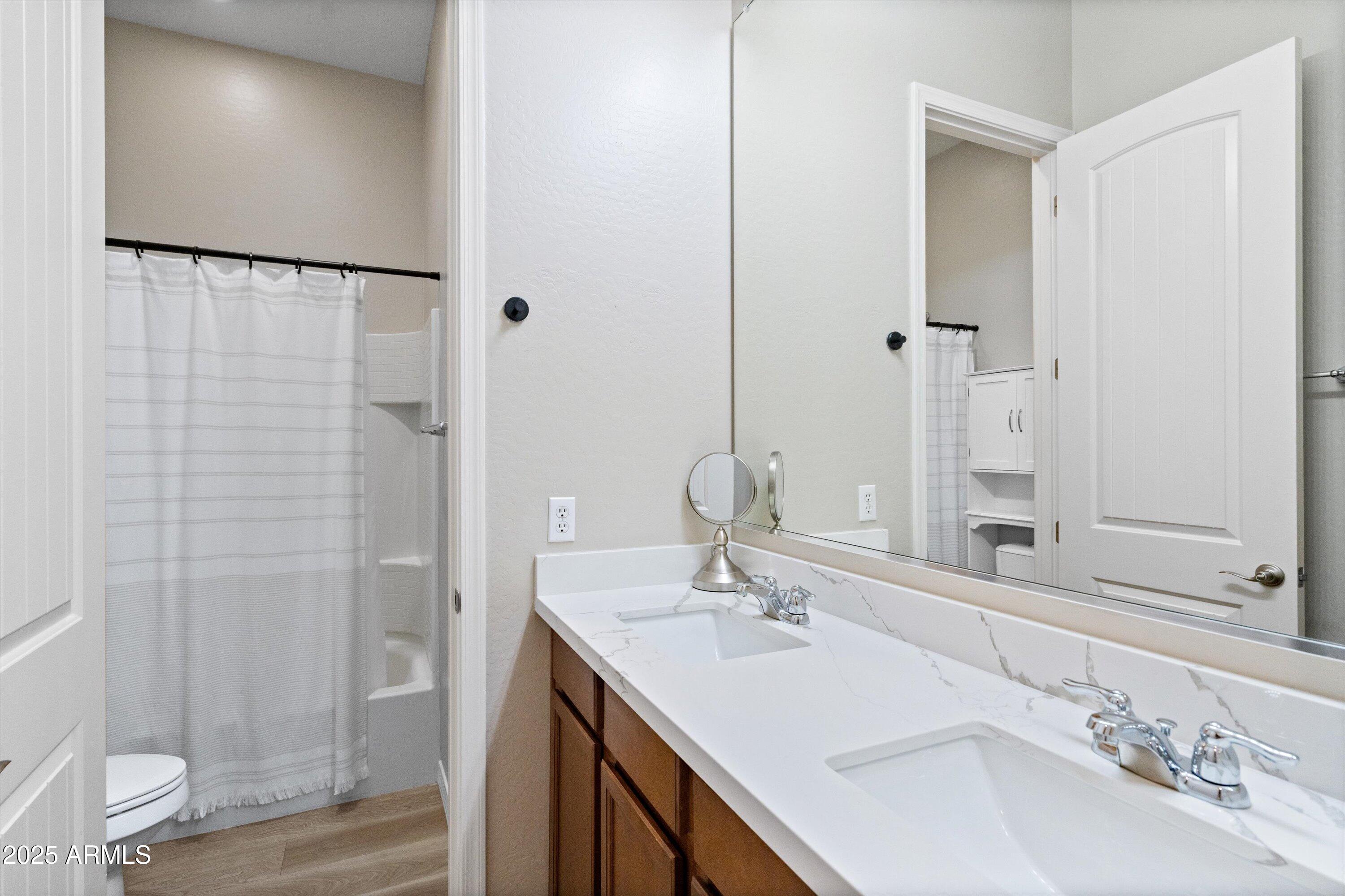 20486 West Ridge Road Buckeye, AZ 85396 - Photo 34 of 100 Bathroom 2