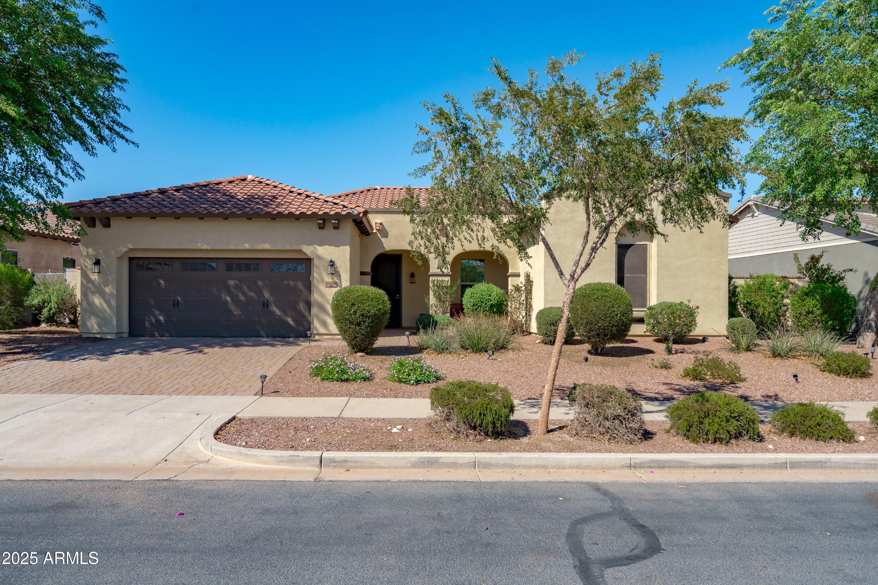 20486 West Ridge Road Buckeye, AZ 85396 - Photo 4 of 100 Front View