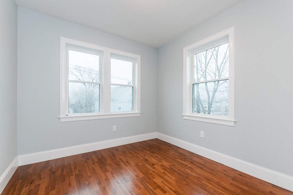 21 Sylvester Road Boston, MA 02122 - Photo 14 of 27 Gallery Image 14