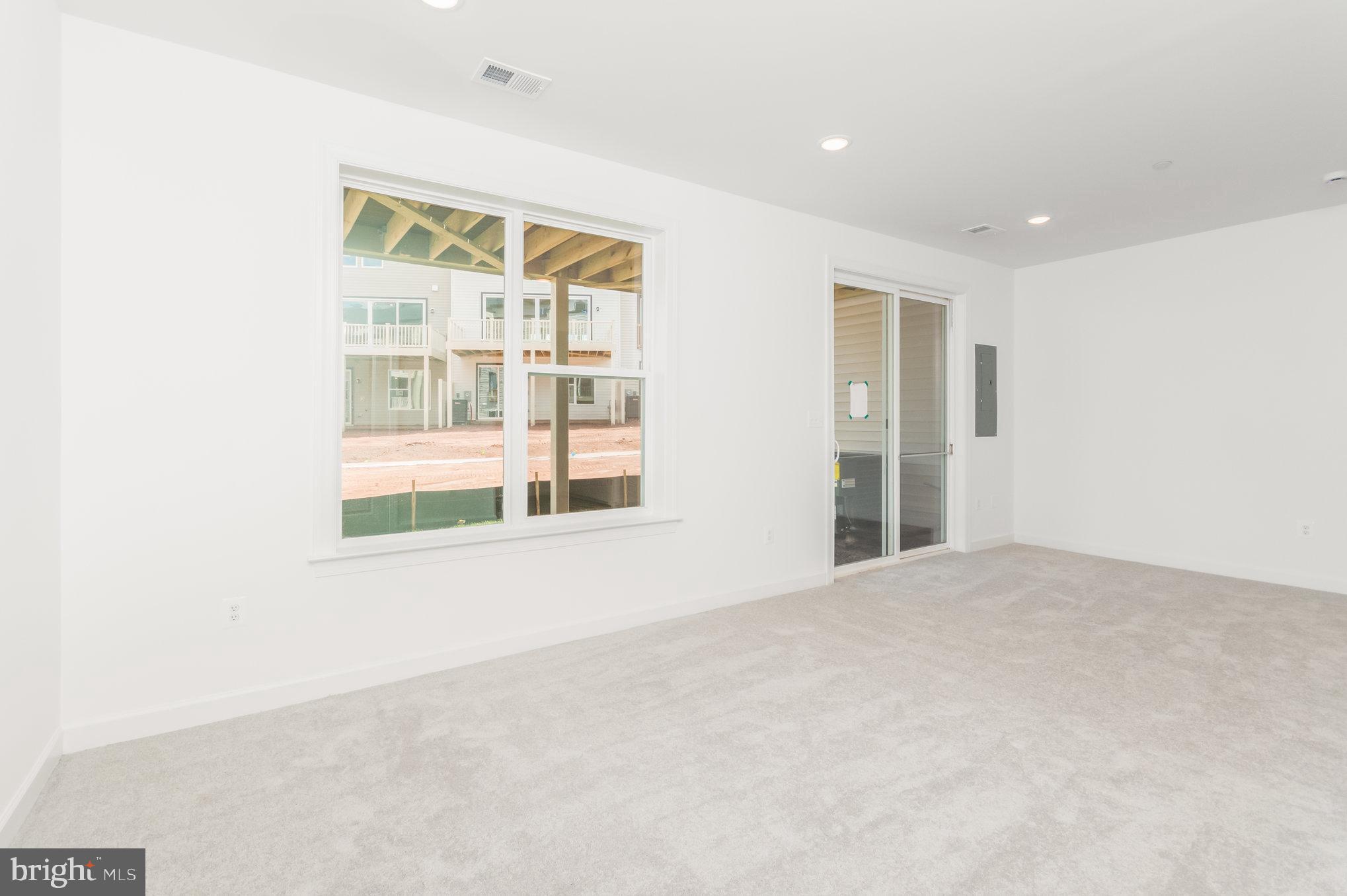 4920 Chelan Crossing Chantilly, VA 20151 - Photo 31 of 35 SAMPLE PHOTO ONLY -- Rec Room