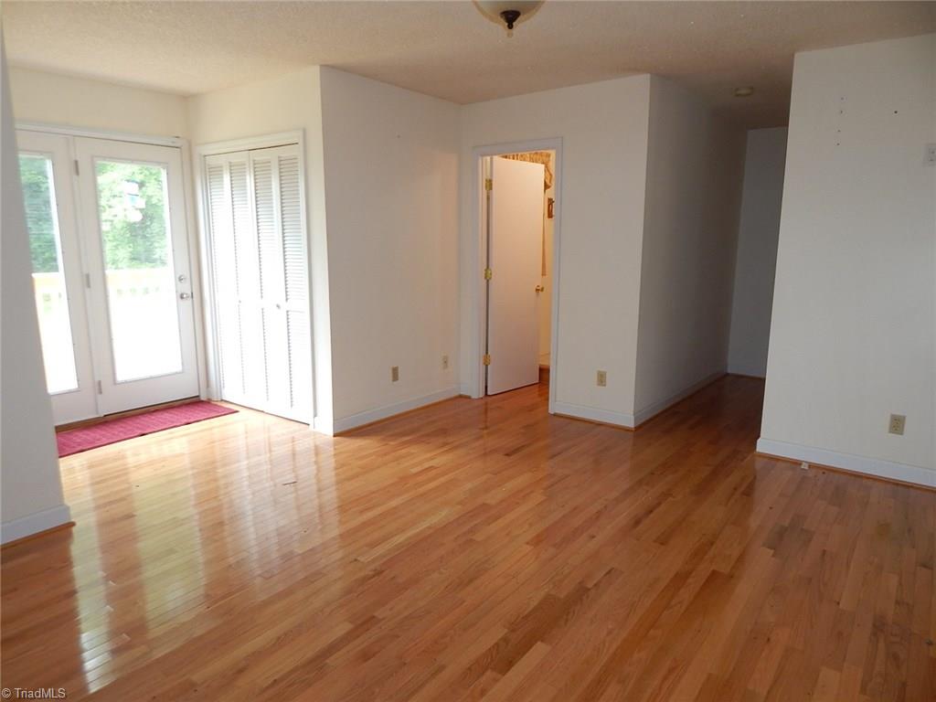 2928 Far View Road Jonesville, NC 28642 - Photo 14 of 24 Gallery Image 14