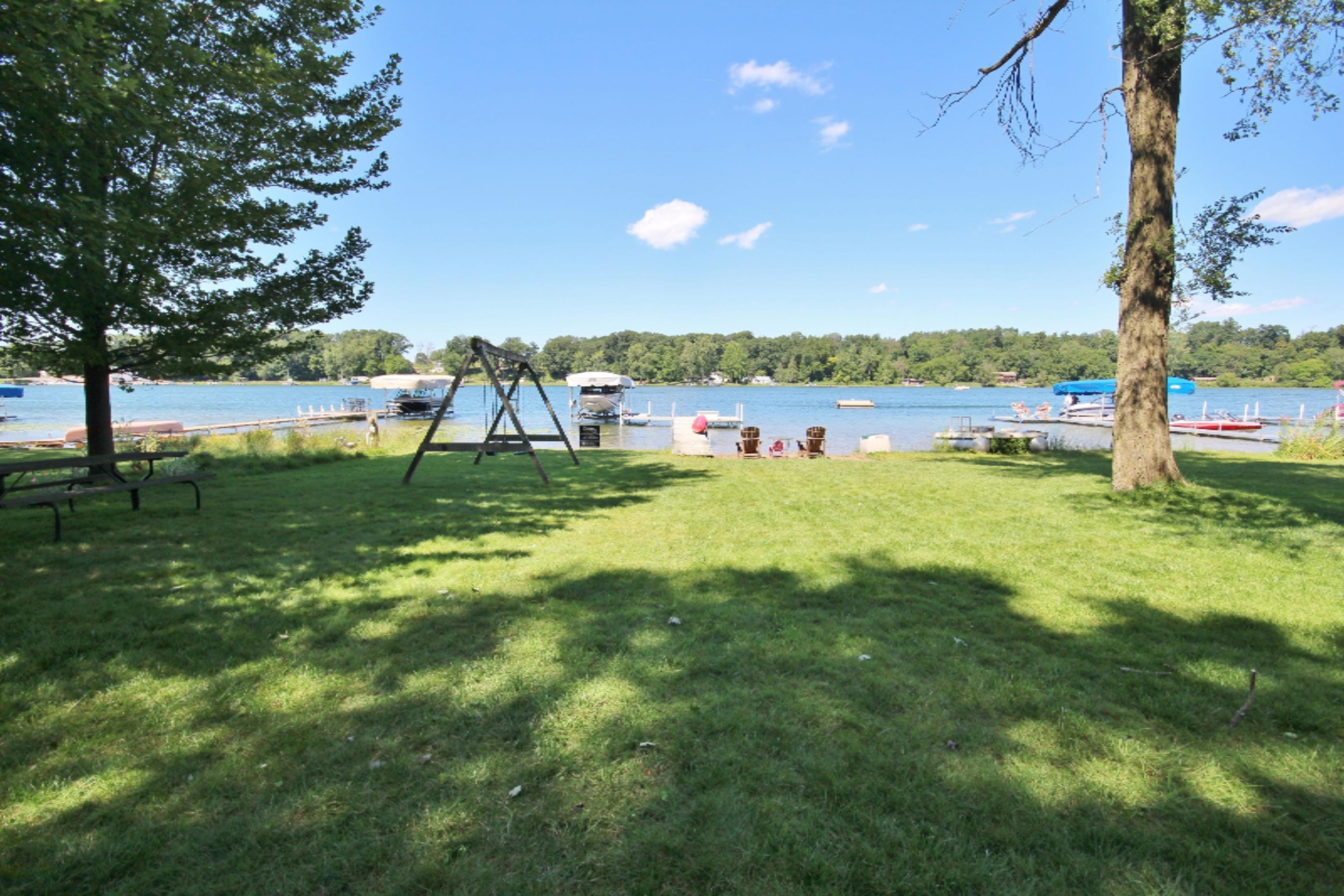 10194 Sycamore Beach Drive Three Rivers, MI 49093 - Photo 5 of 27 IMG_1076