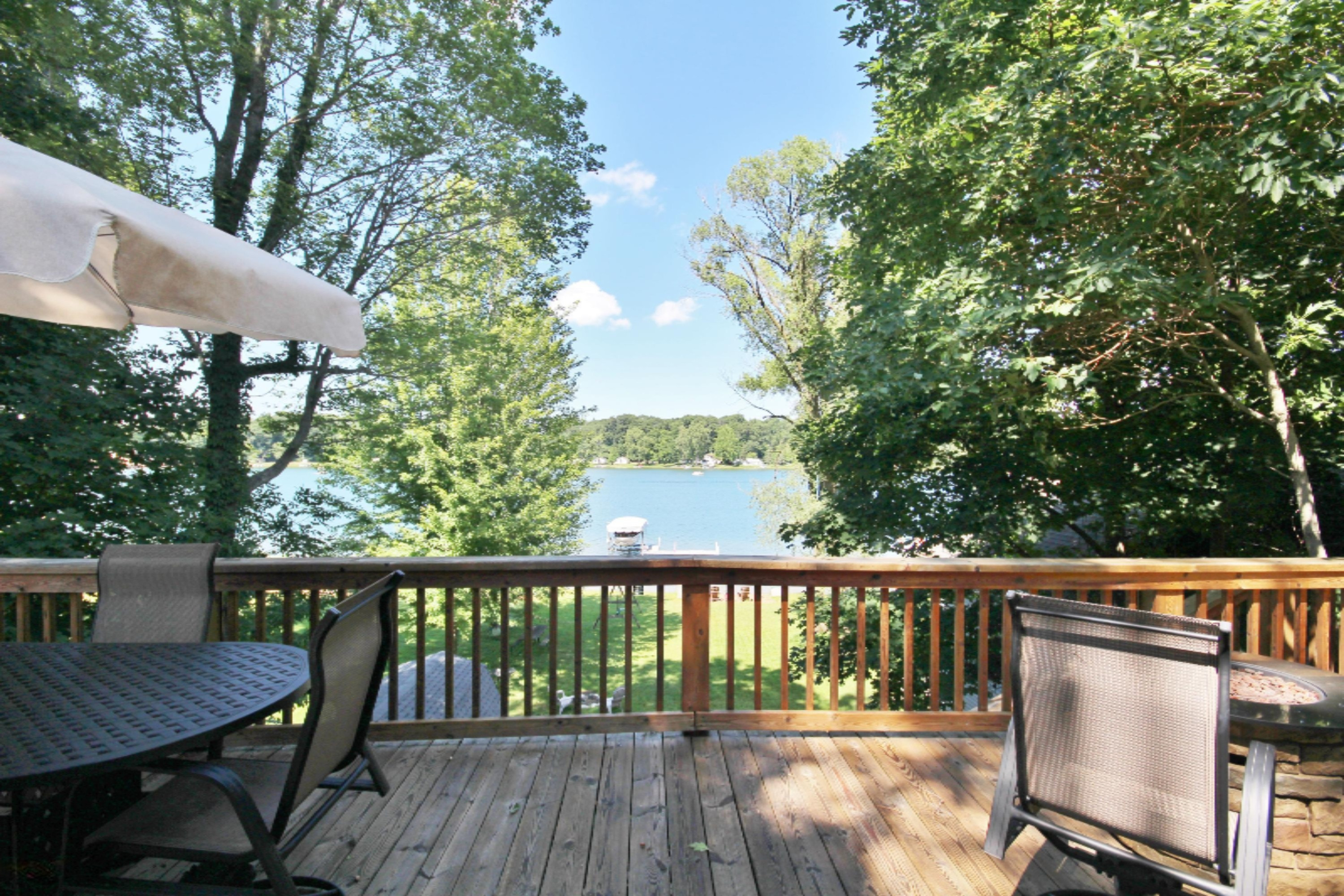 10194 Sycamore Beach Drive Three Rivers, MI 49093 - Photo 10 of 27 IMG_1070
