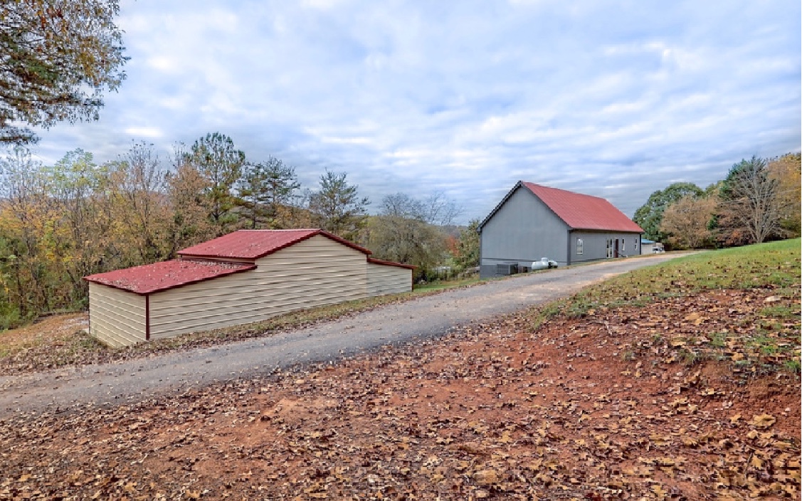 2670 Giles Road Young Harris, GA 30582 - Photo 1 of 1 Main View