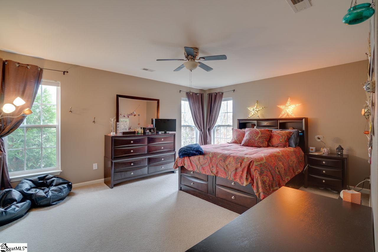 121 Ridgeleigh Way Simpsonville, SC 29681 - Photo 27 of 36 Gallery Image 27