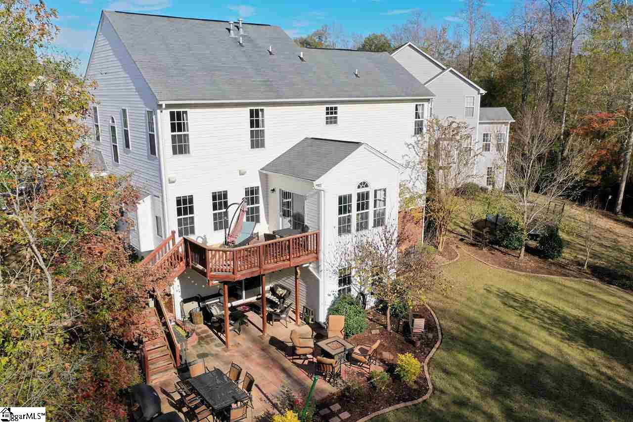121 Ridgeleigh Way Simpsonville, SC 29681 - Photo 4 of 36 Gallery Image 4
