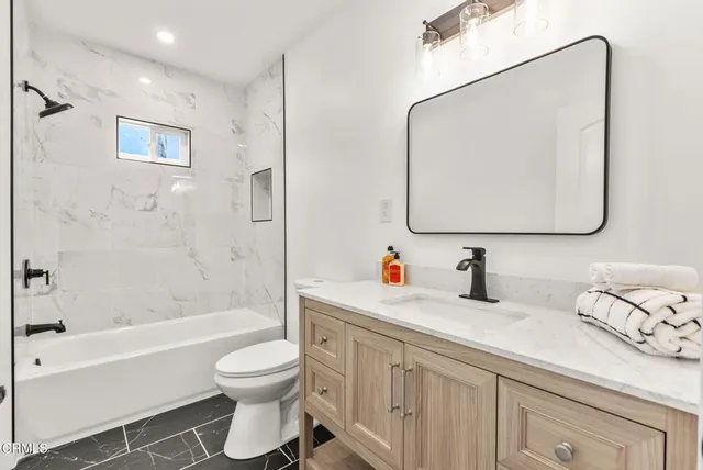 $750,000 | 1120 256th Street West, Harbor City, CA 90710