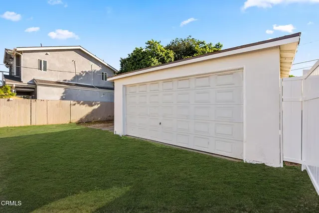 $750,000 | 1120 256th Street West, Harbor City, CA 90710