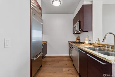 $815,000 | 425 1st Street, Unit 2205, San Francisco, CA 94105