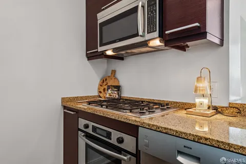 $815,000 | 425 1st Street, Unit 2205, San Francisco, CA 94105