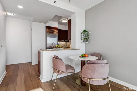 $815,000 | 425 1st Street, Unit 2205, San Francisco, CA 94105