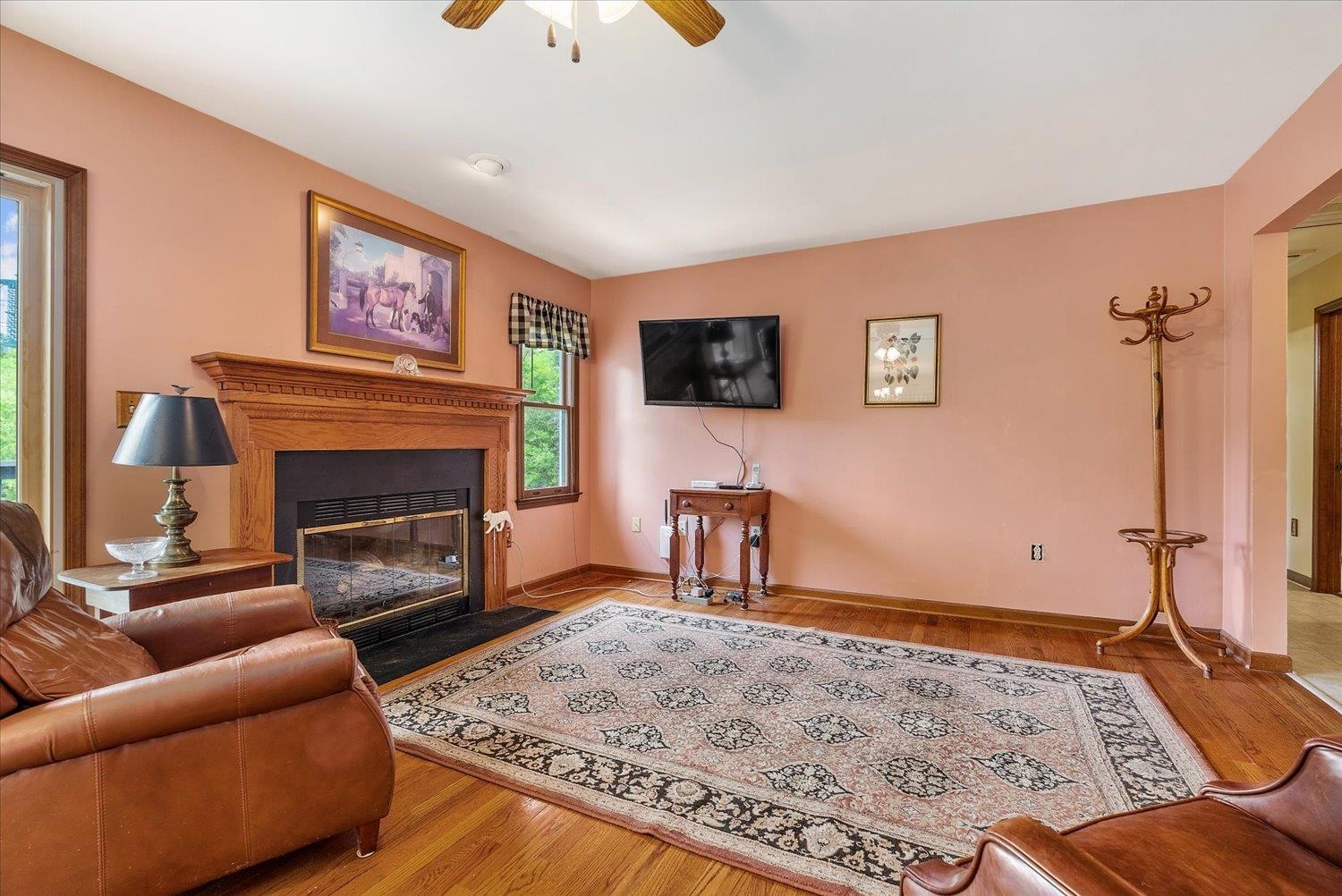 592 Stover Shop Road Churchville, VA 24421 - Photo 17 of 36 a living room with furniture and a flat screen tv