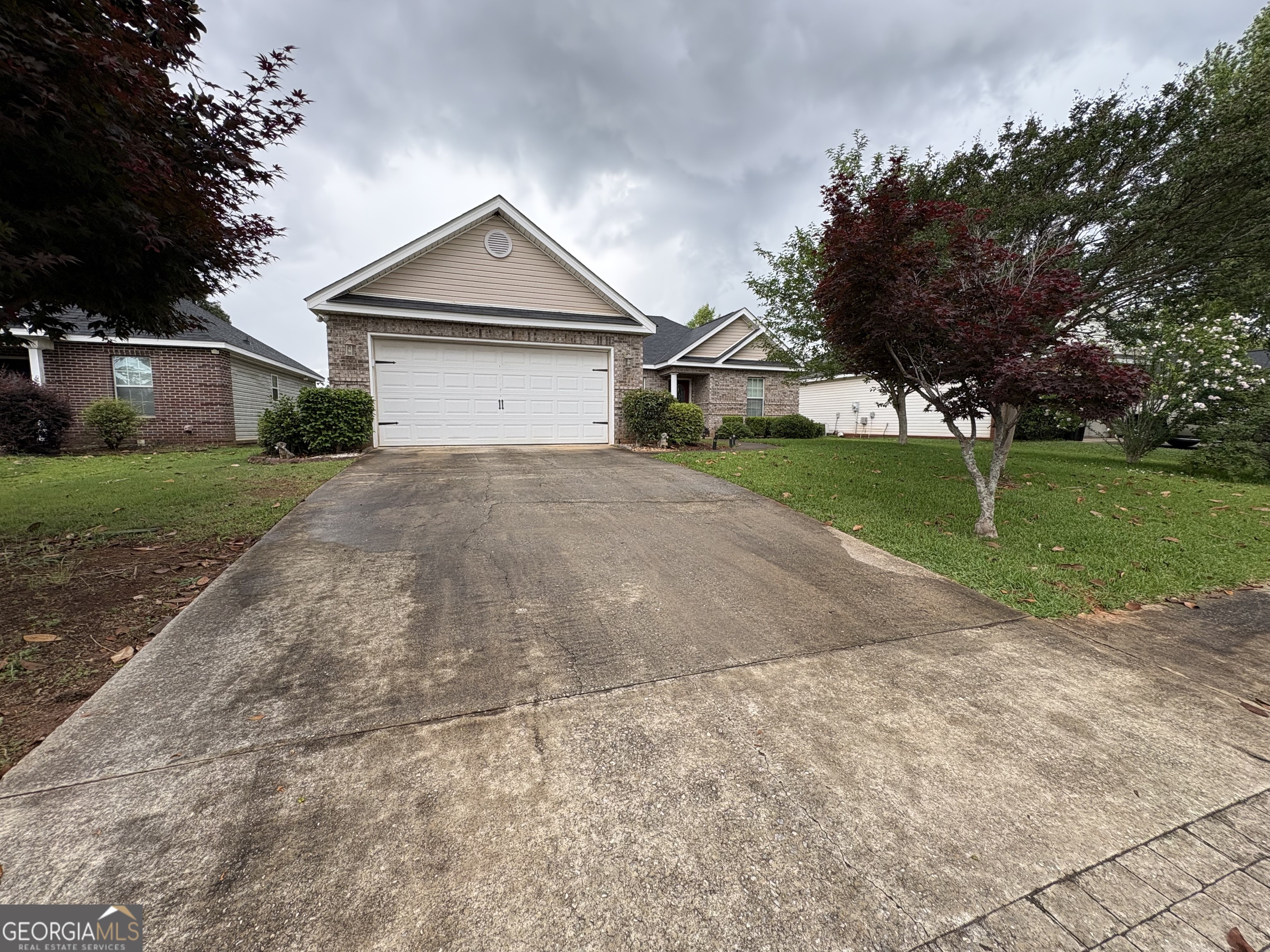 322 Manchester Lane Byron, GA 31008 - Photo 2 of 25