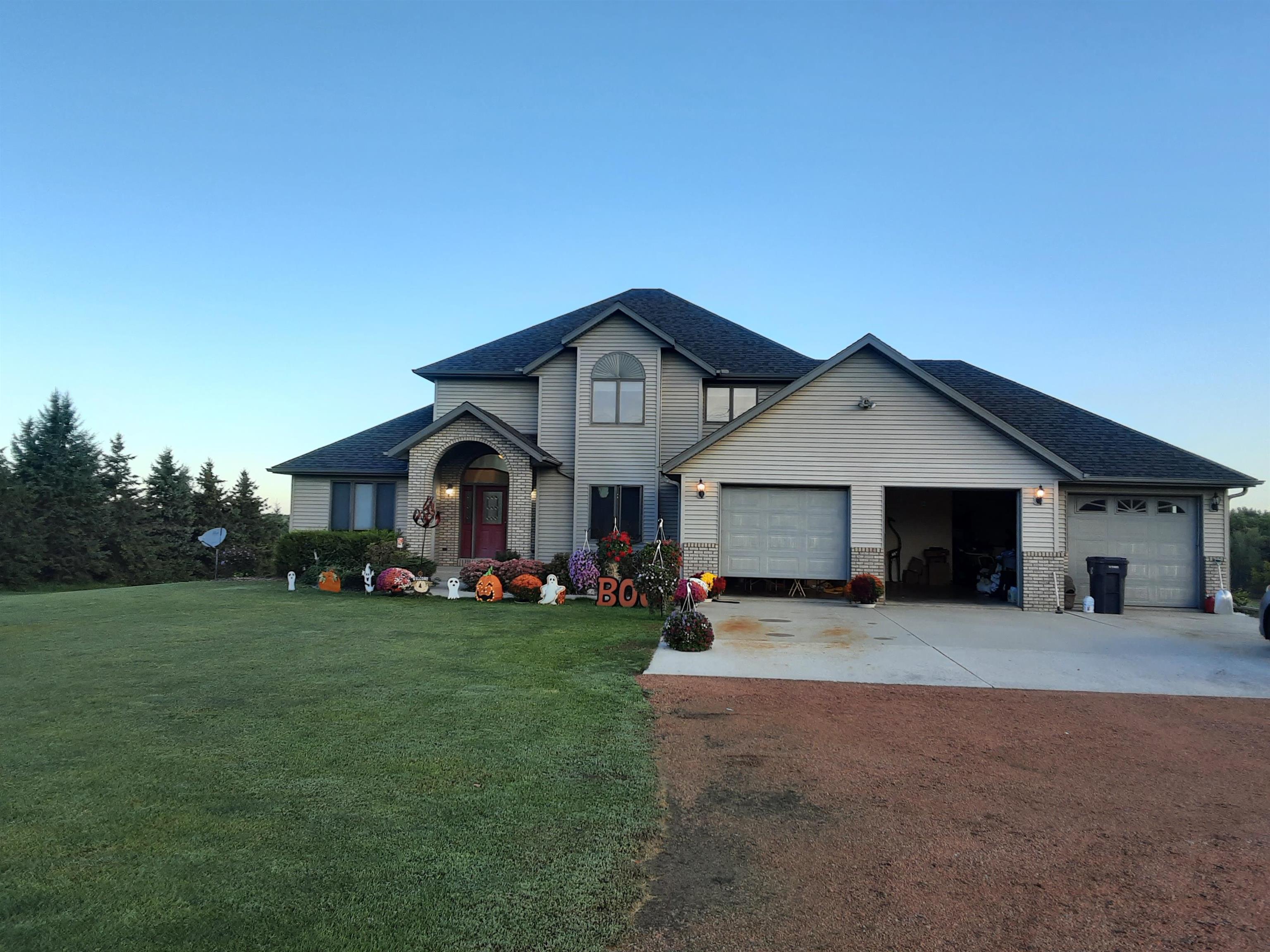 6882 County Road North Arpin, WI 54410 - Photo 1 of 1