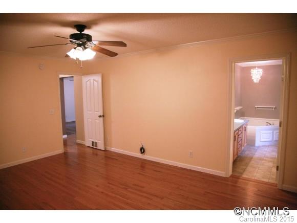 34 New Lite Road Fairview, NC 28730 - Photo 12 of 23 Gallery Image 12