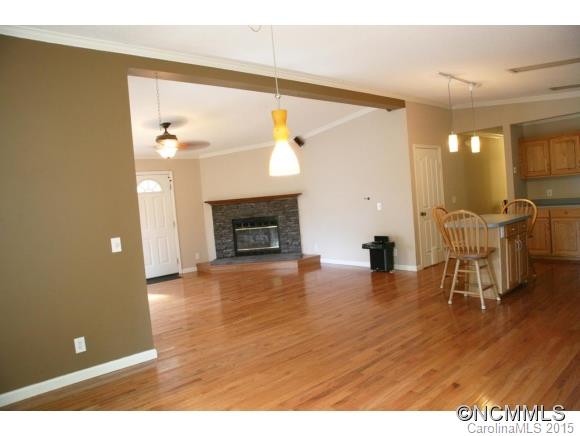 34 New Lite Road Fairview, NC 28730 - Photo 8 of 23 Gallery Image 8