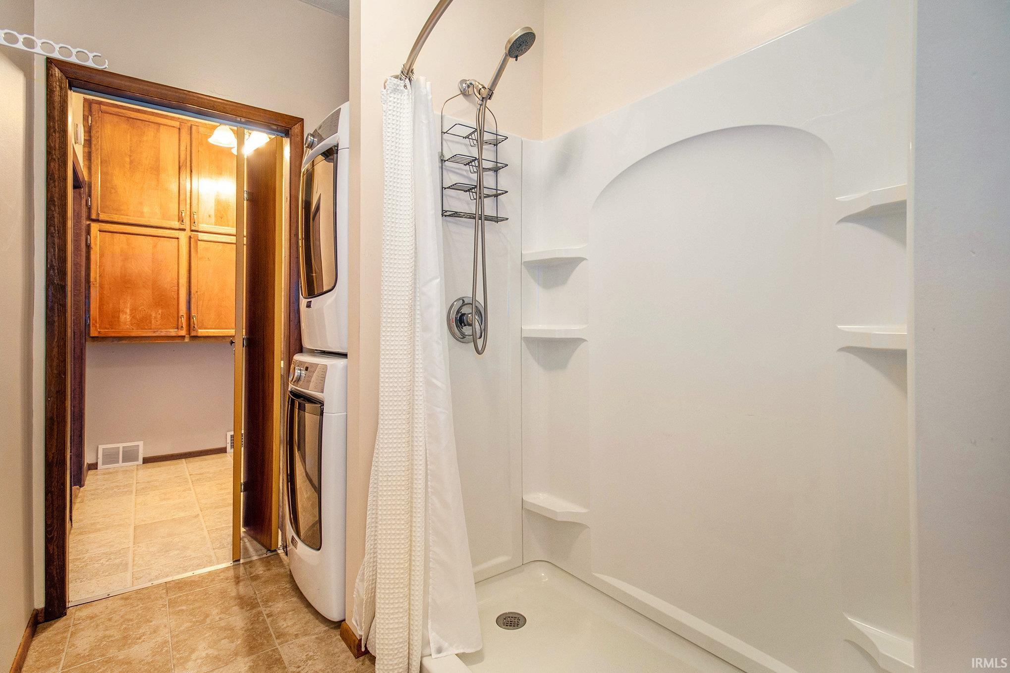 56144 Buckeye Road Mishawaka, IN 46545 - Photo 14 of 25 Gallery Image 14