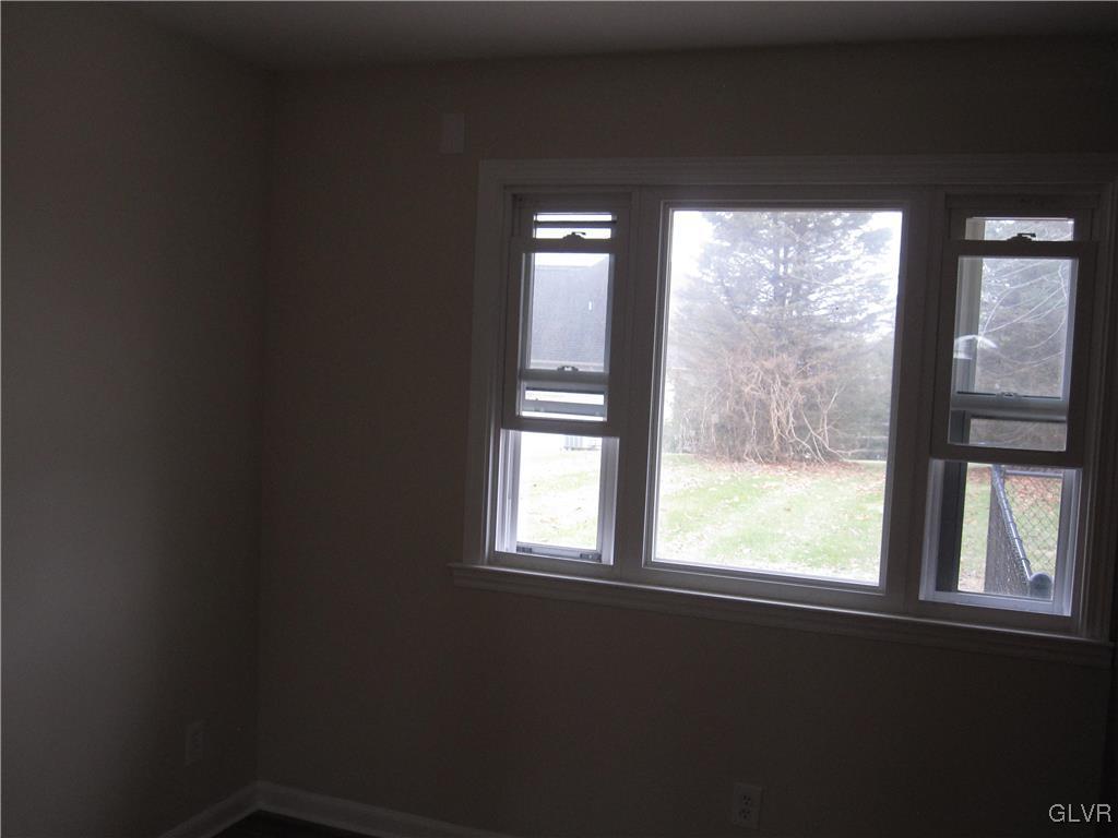 3226 South Ruch Street Whitehall, PA 18052 - Photo 14 of 36 Gallery Image 14