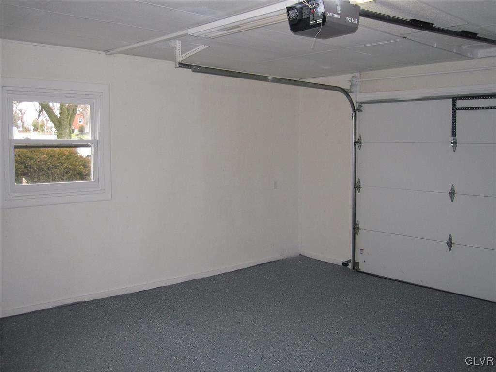 3226 South Ruch Street Whitehall, PA 18052 - Photo 23 of 36 Gallery Image 23