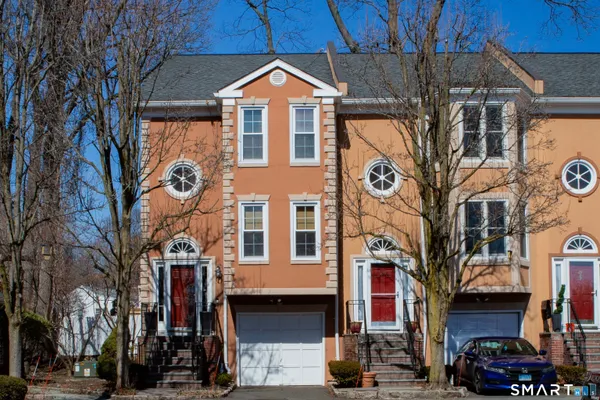 $429,000 | 2675 Park Avenue, Unit 26, Bridgeport, CT 06604