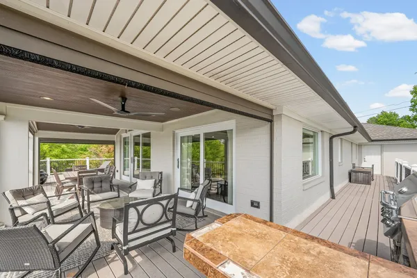 $1,350,000 | 401 Pollard Circle, Cadiz, KY 42211
