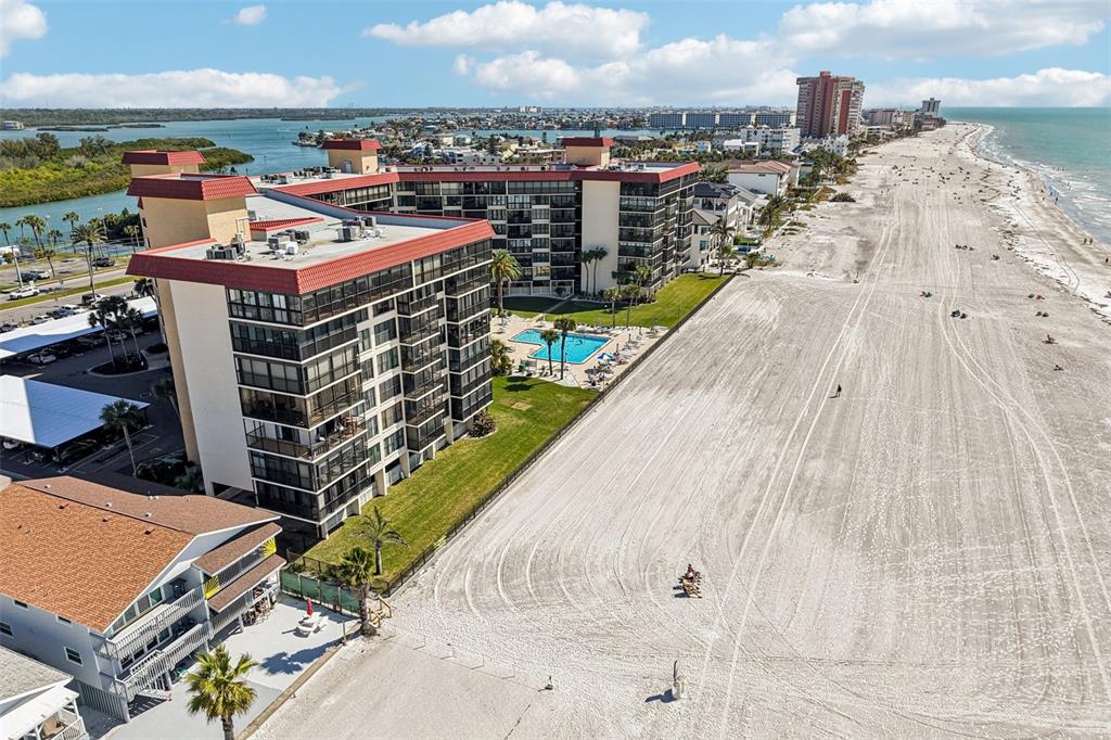 18304 Gulf Boulevard, Unit 607 Redington Shores, FL 33708 - Photo 24 of 30 a view of a city with an ocean