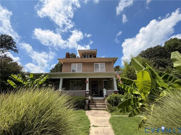 $249,950 | 418 Oak Street, Blackstone, VA 23824