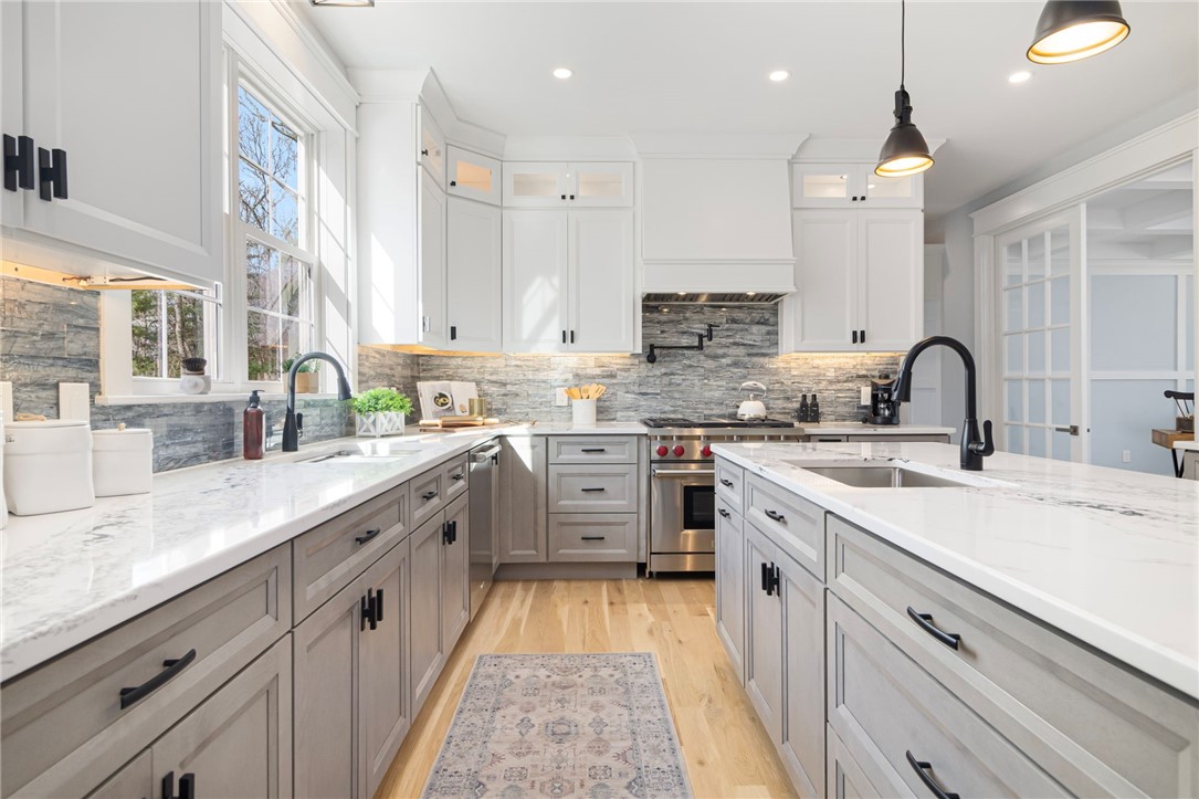 35 Beech Crest Road East Greenwich, RI 02818 - Photo 13 of 50