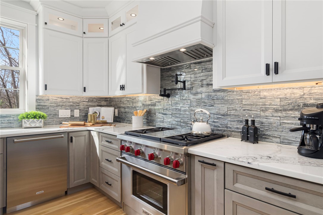 35 Beech Crest Road East Greenwich, RI 02818 - Photo 16 of 50