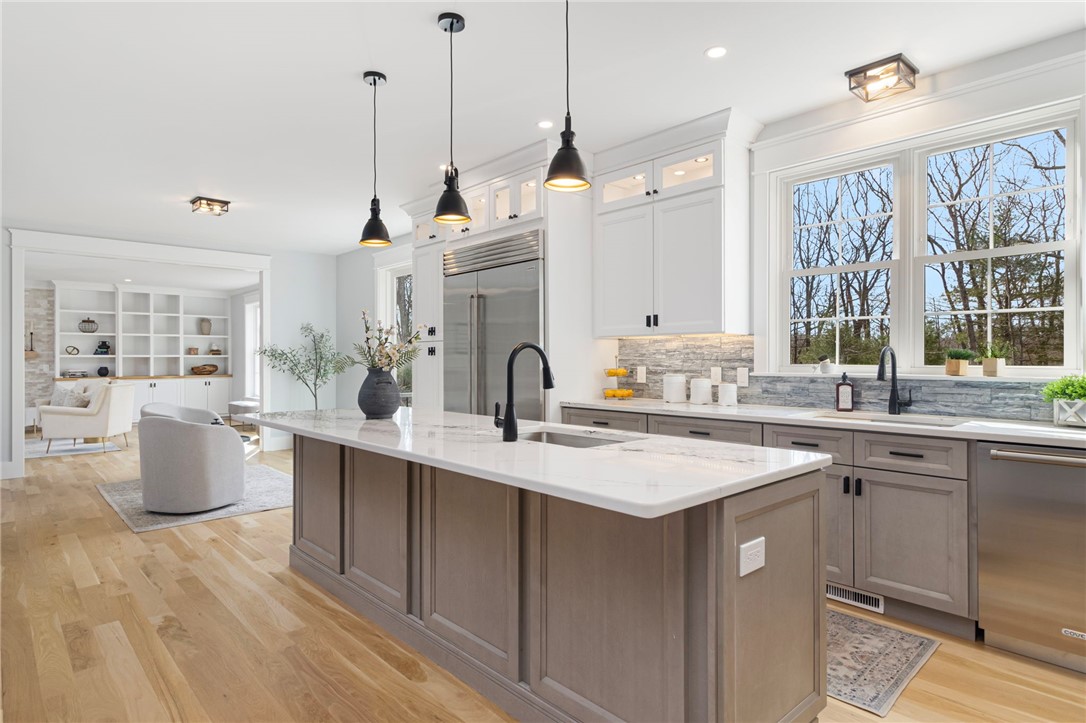 35 Beech Crest Road East Greenwich, RI 02818 - Photo 18 of 50