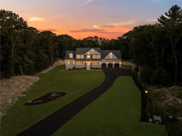 $2,399,900 | 35 Beech Crest Road, East Greenwich, RI 02818