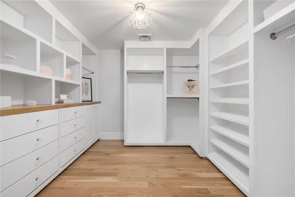 $2,399,900 | 35 Beech Crest Road, East Greenwich, RI 02818