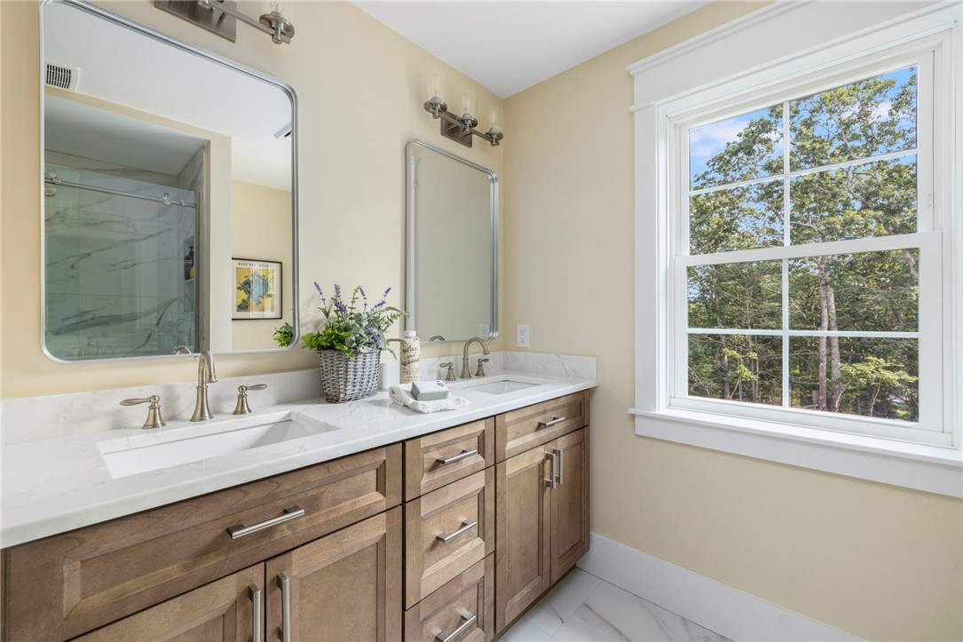 35 Beech Crest Road East Greenwich, RI 02818 - Photo 36 of 50