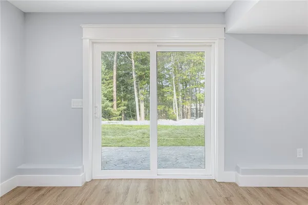 $2,399,900 | 35 Beech Crest Road, East Greenwich, RI 02818