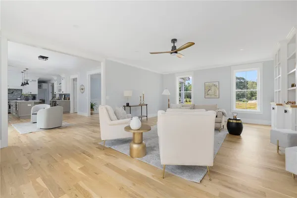 $2,399,900 | 35 Beech Crest Road, East Greenwich, RI 02818